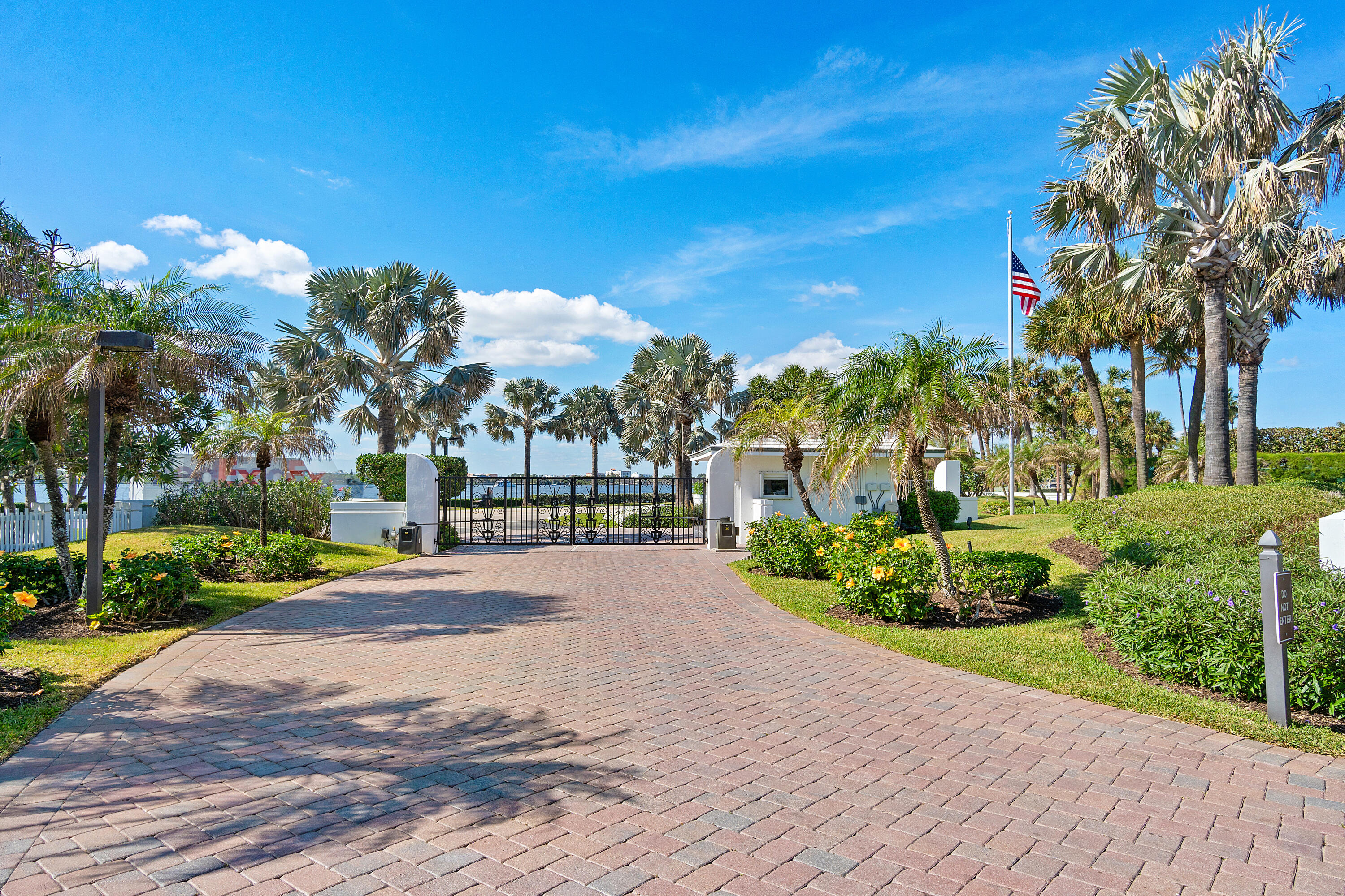 3170 S Ocean Boulevard S304