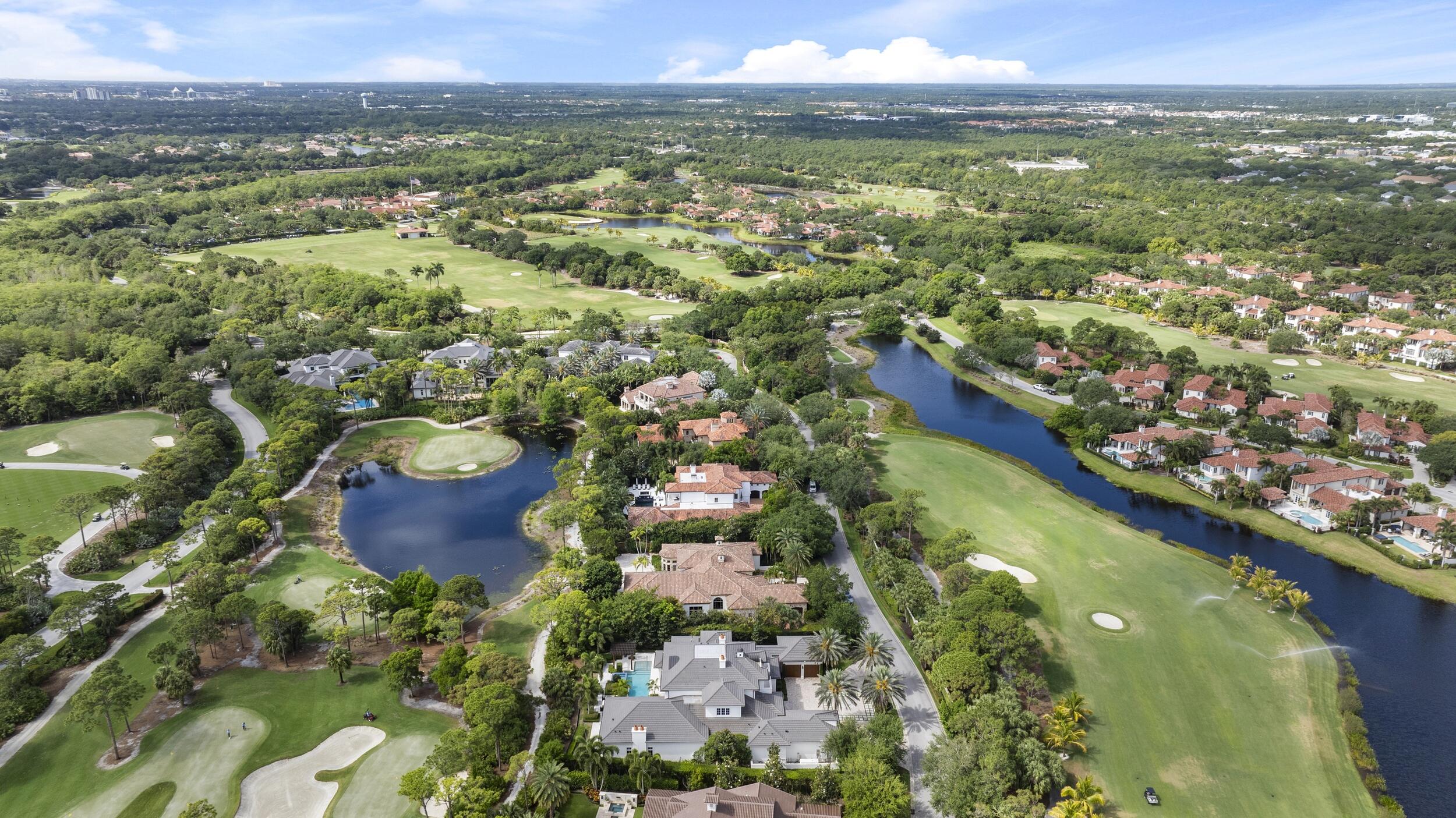 131 W Bears Club Drive