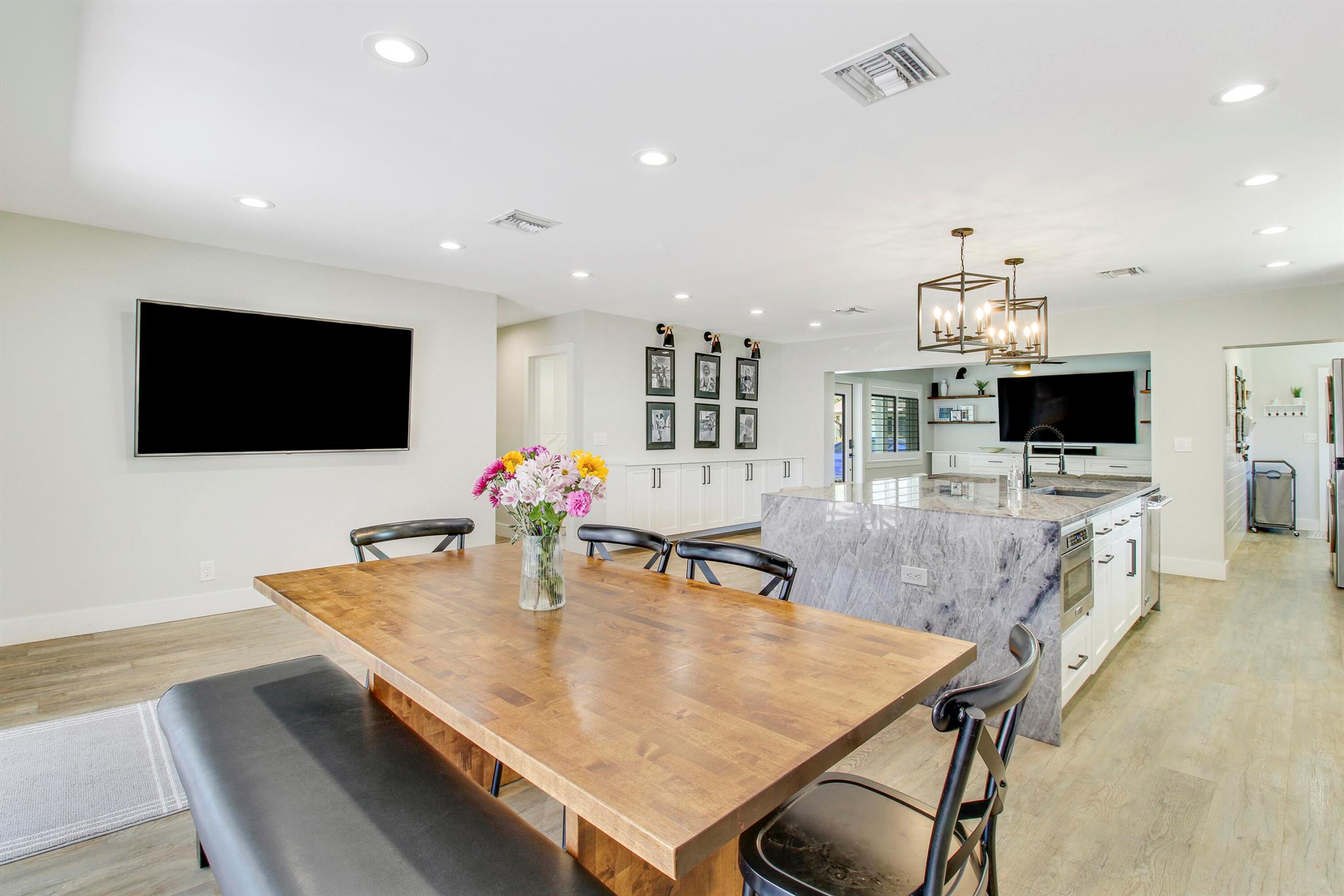 523 Harbour Road