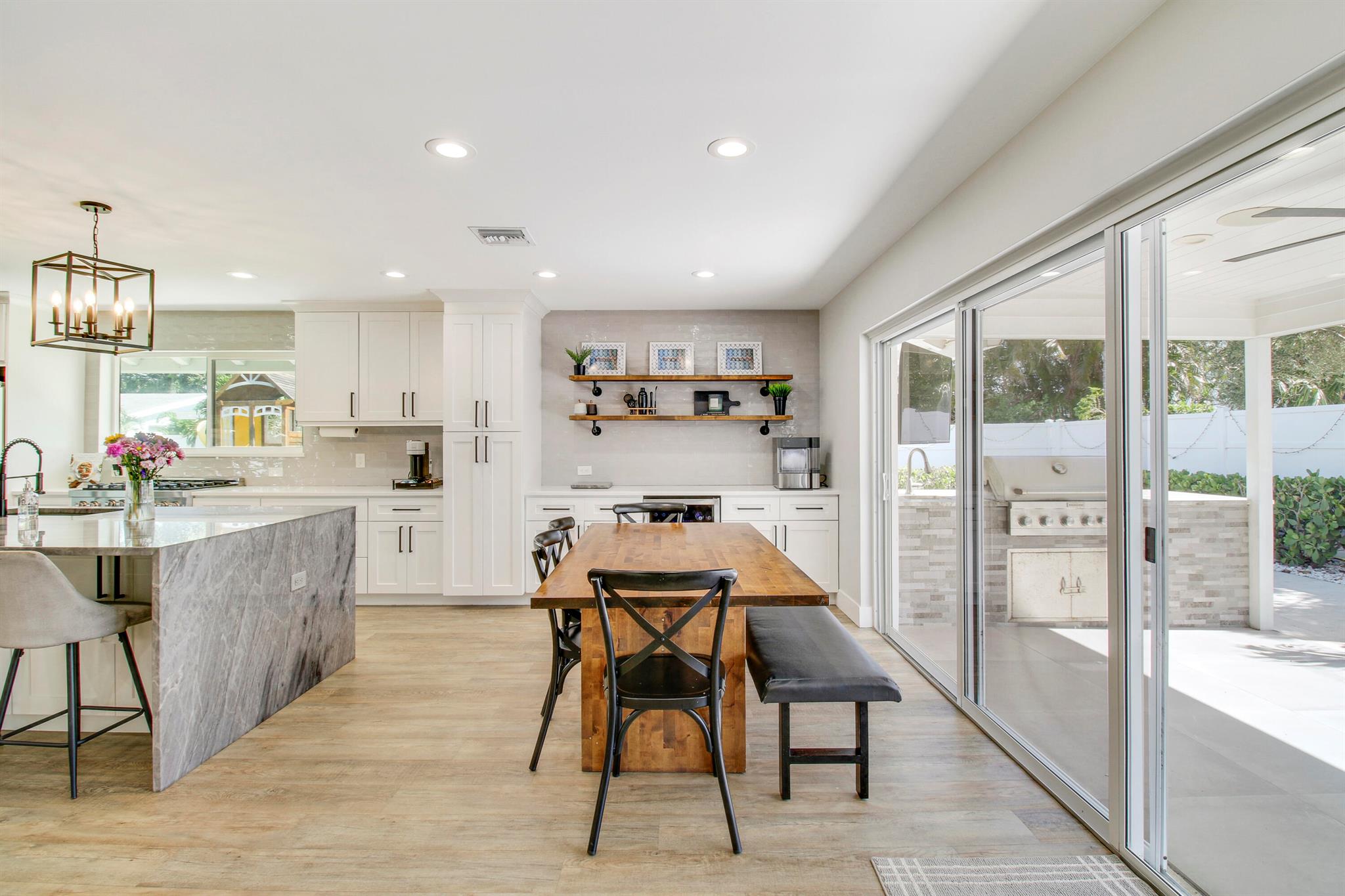 523 Harbour Road