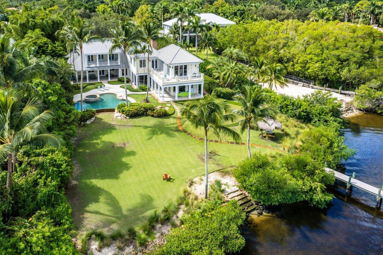 5559 Pennock Point Road