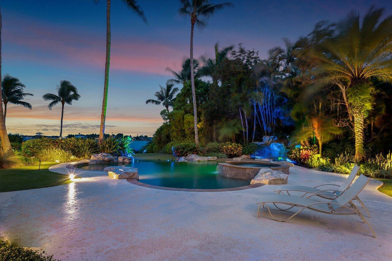 5559 Pennock Point Road