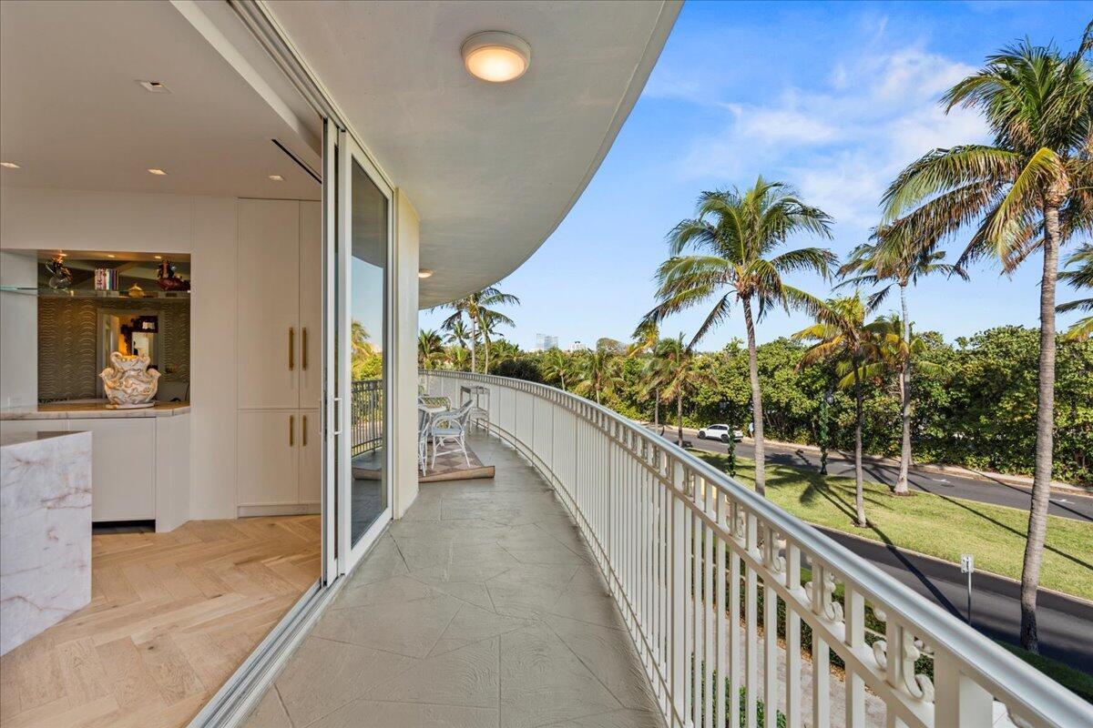 100 Royal Palm Way G3