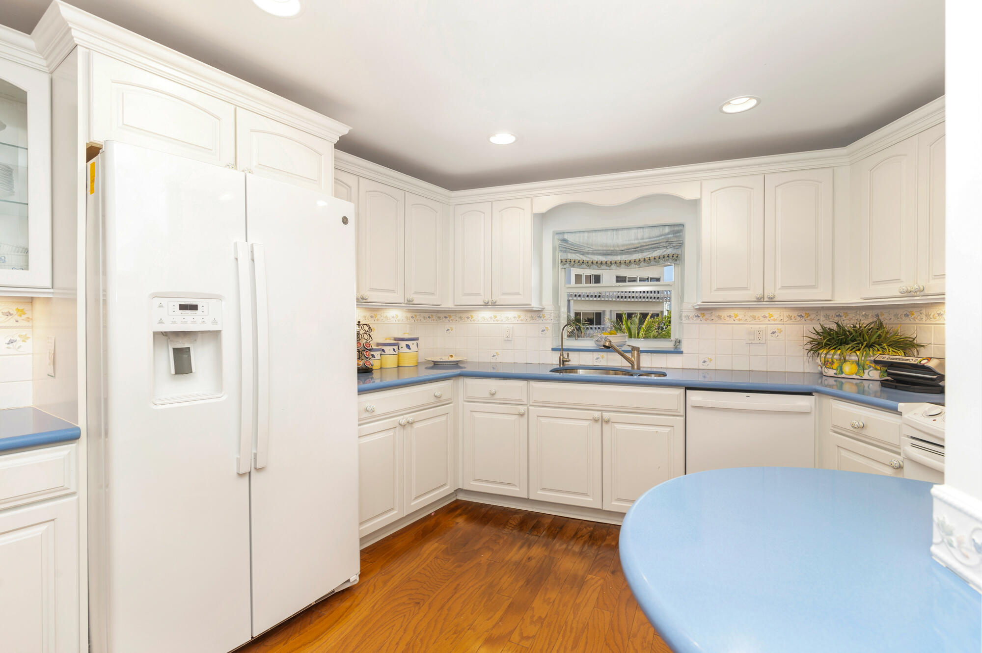 100 Royal Palm Way 4-A, Palm Beach Unit: 4-A