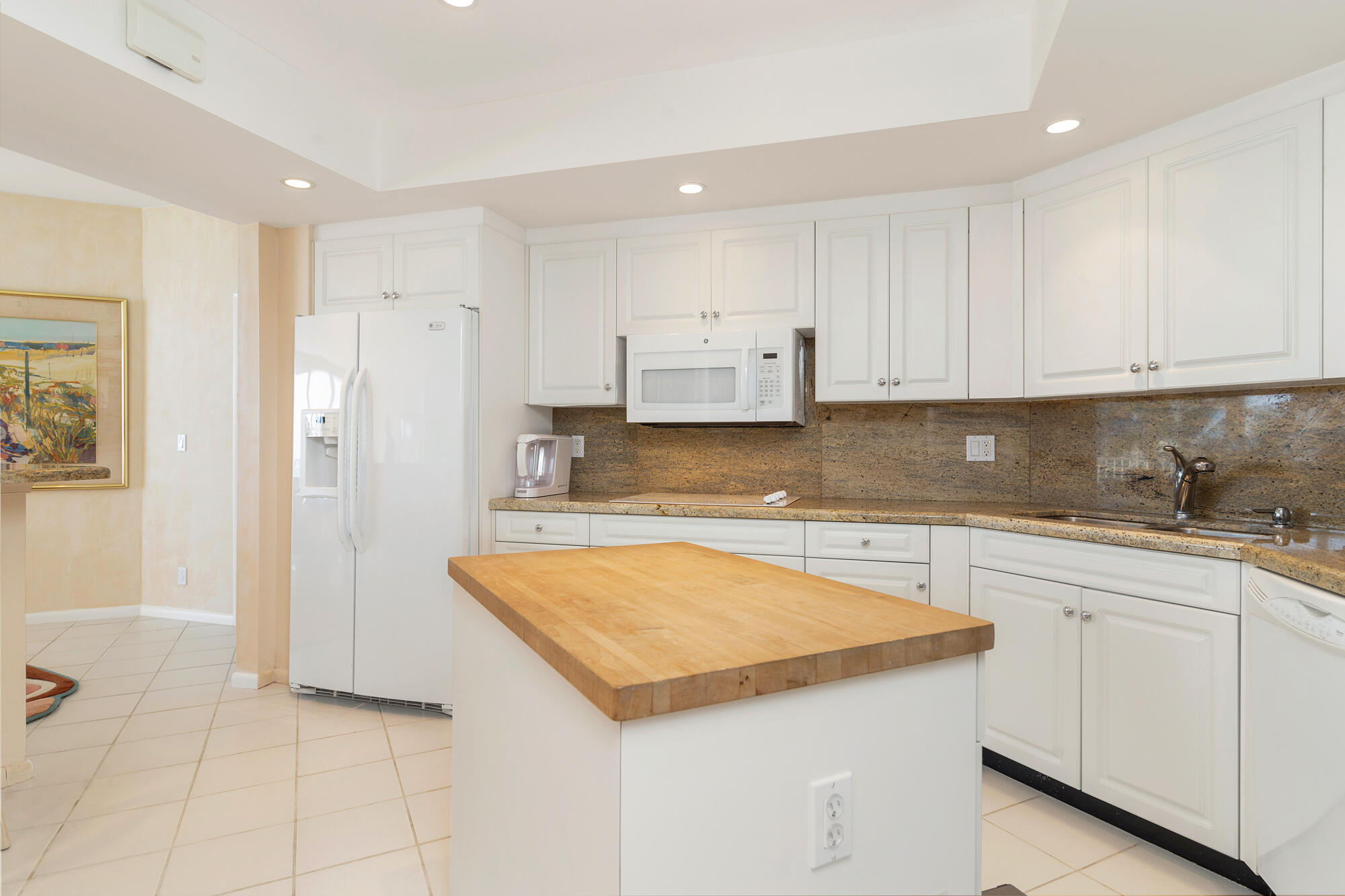 2000 S Ocean Boulevard 208-S