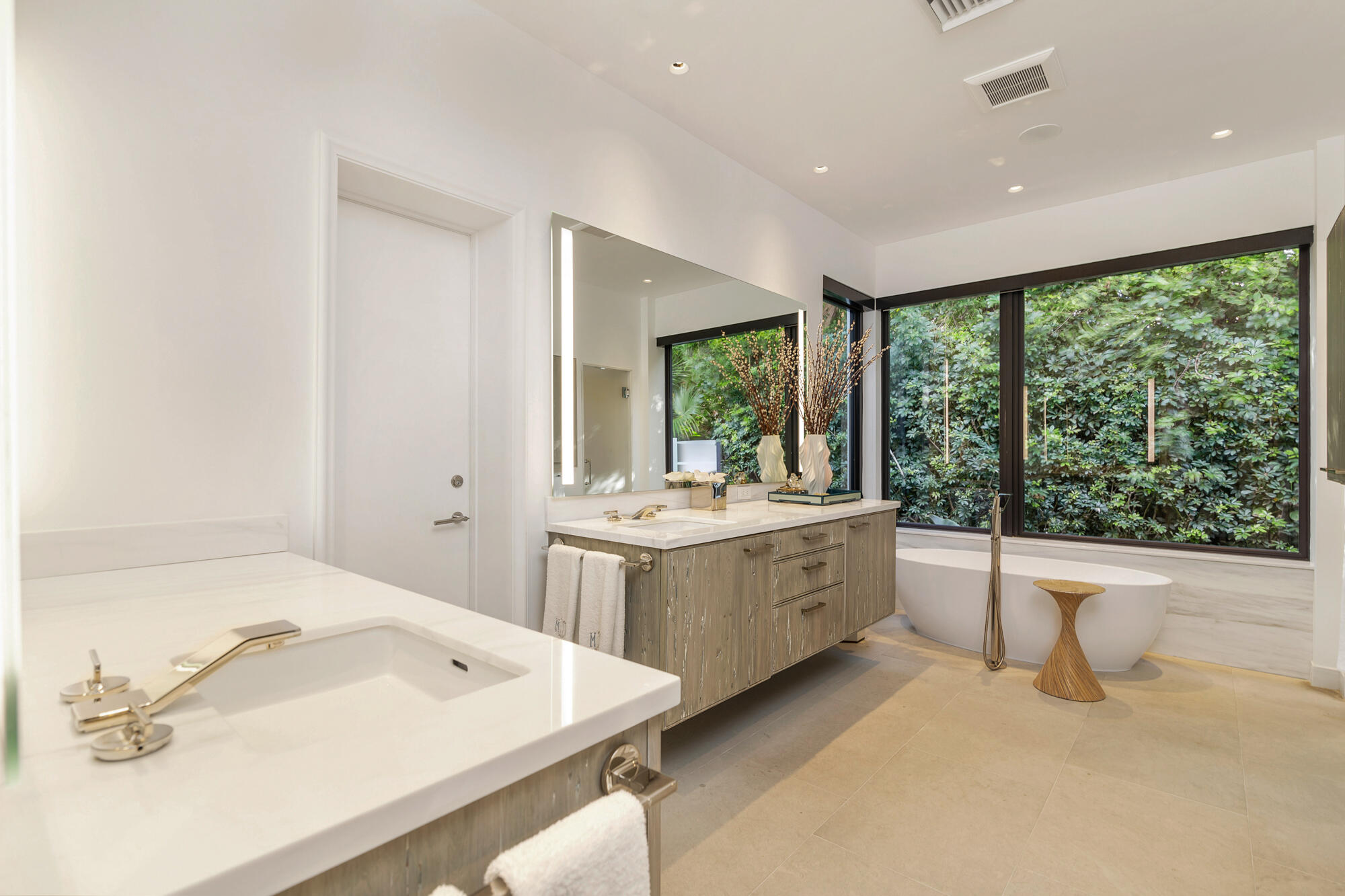 244 Nightingale Trail