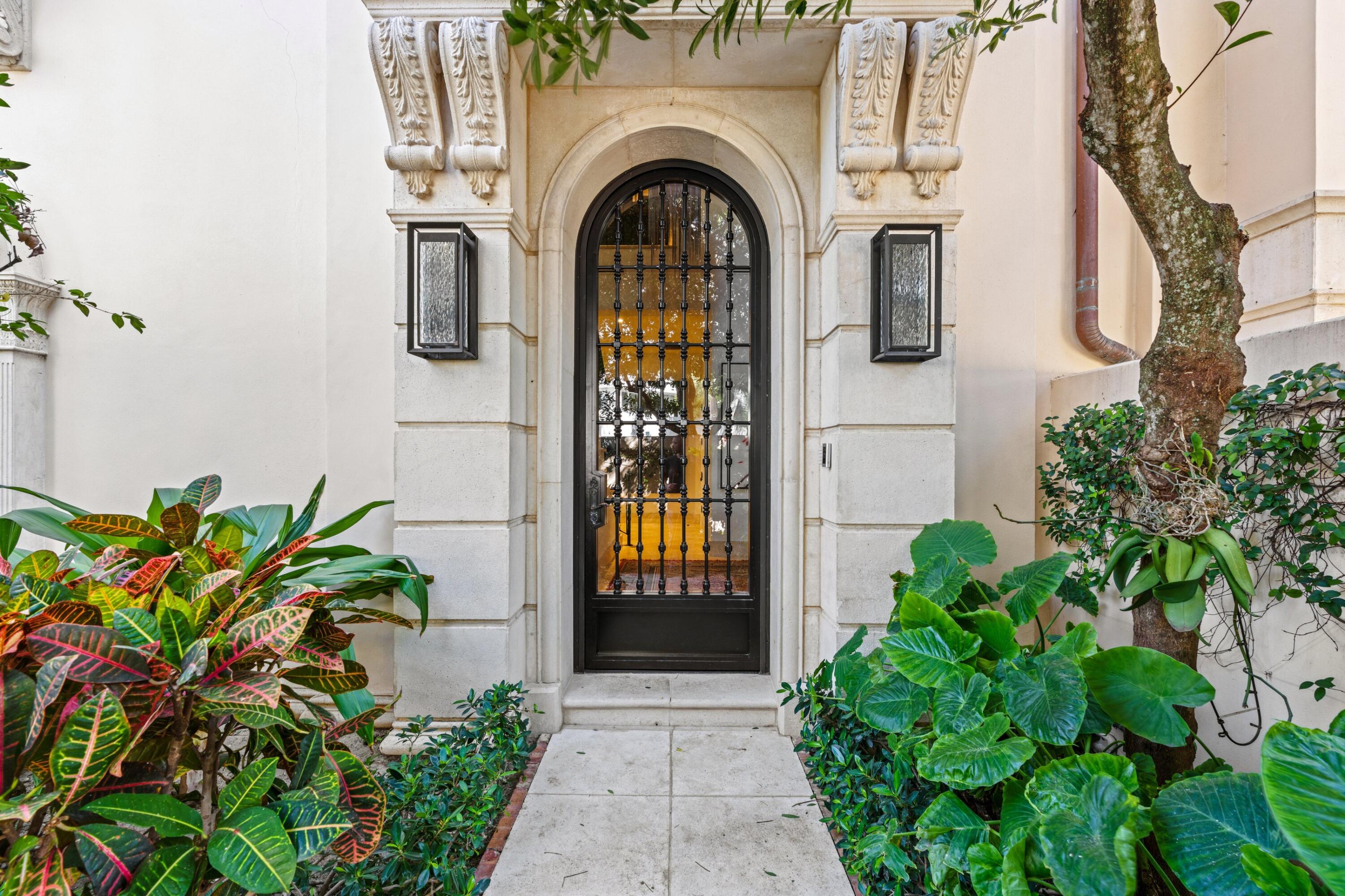 160 Sunset Avenue