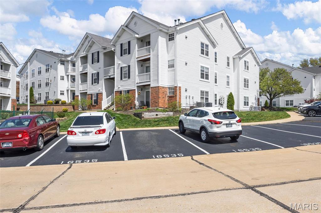 16535 Victoria Crossing Drive Unit: B