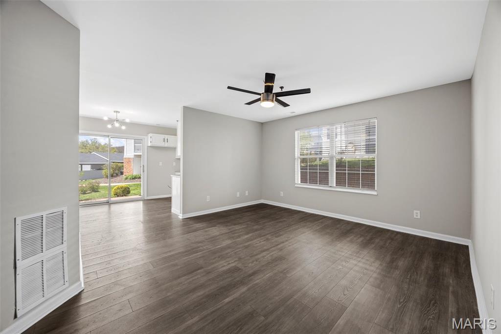 16535 Victoria Crossing Drive Unit: B