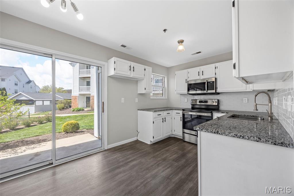 16535 Victoria Crossing Drive Unit: B
