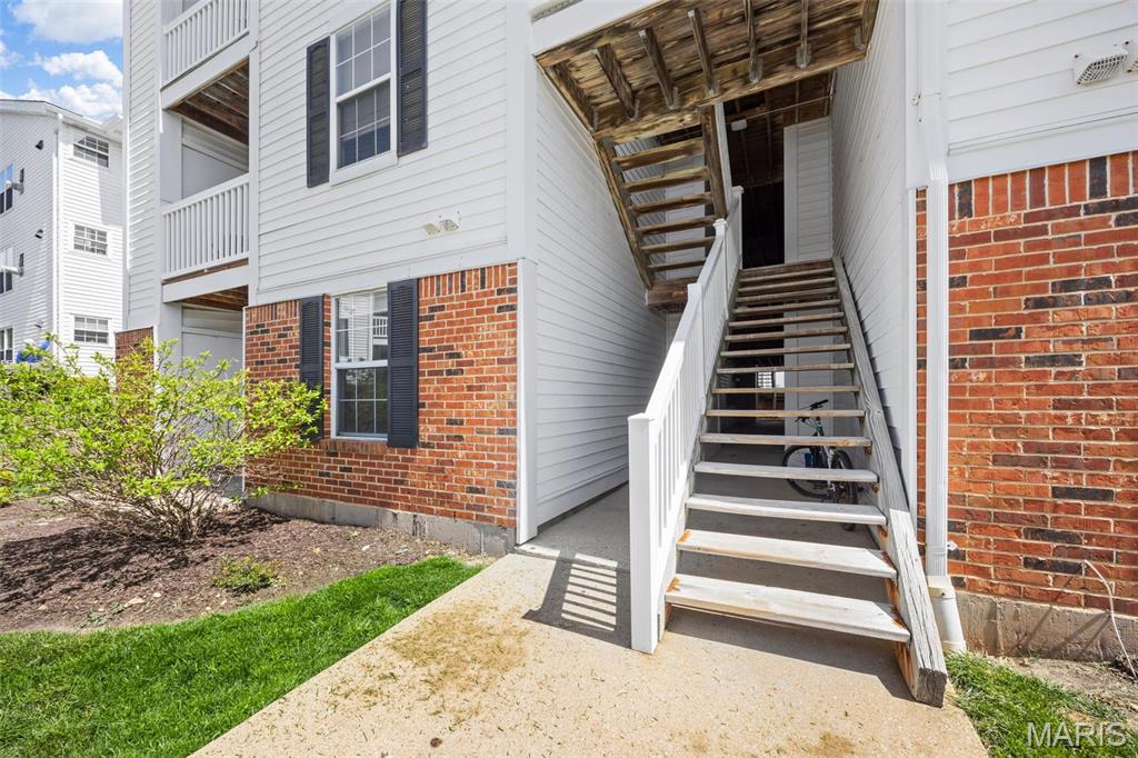 16535 Victoria Crossing Drive Unit: B