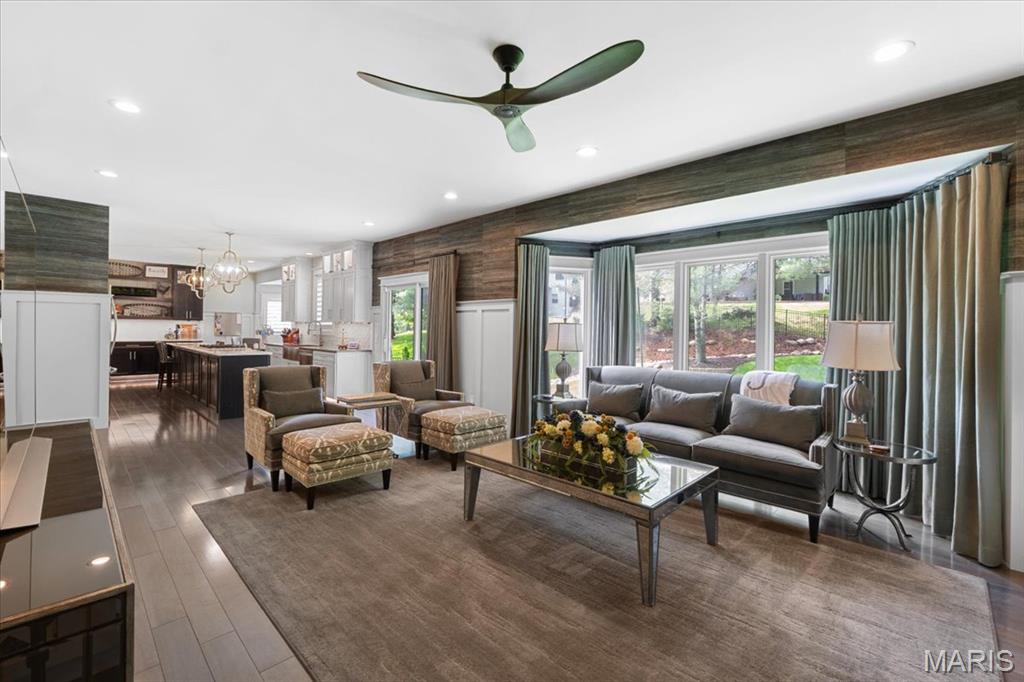 812 Kiefer Trails Drive