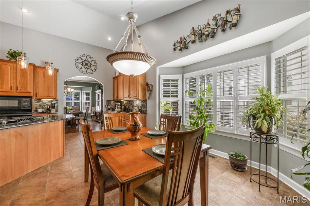 1028 Marions Cove Drive