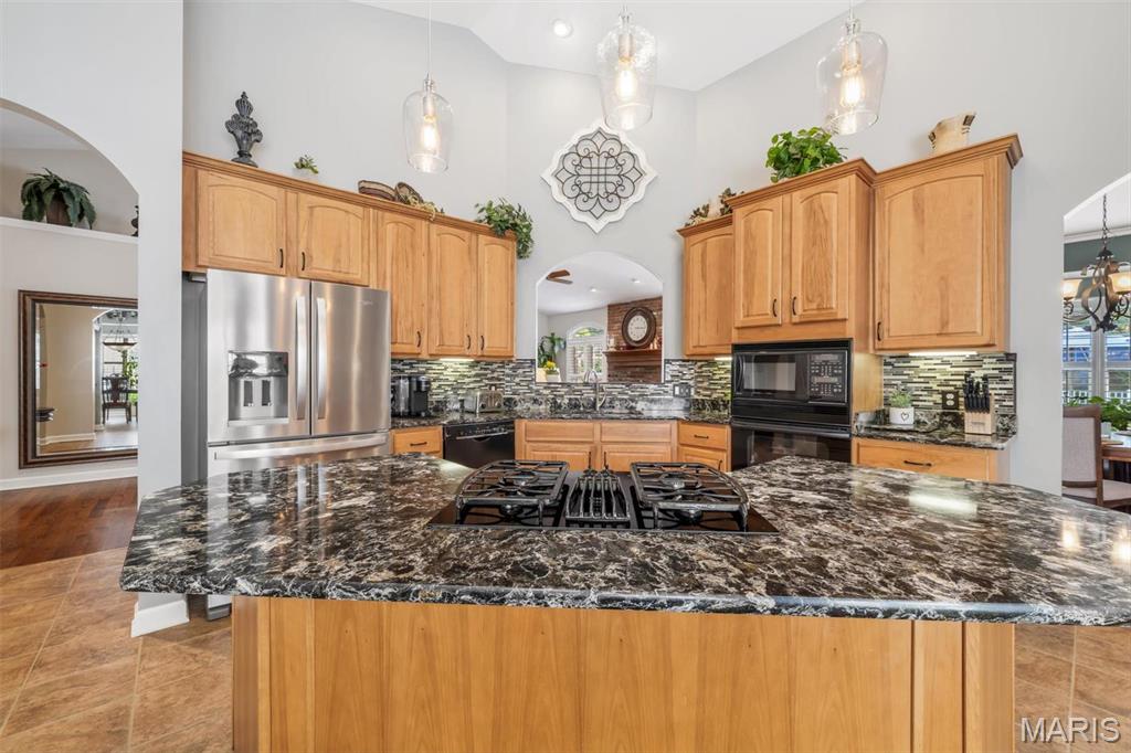 1028 Marions Cove Drive