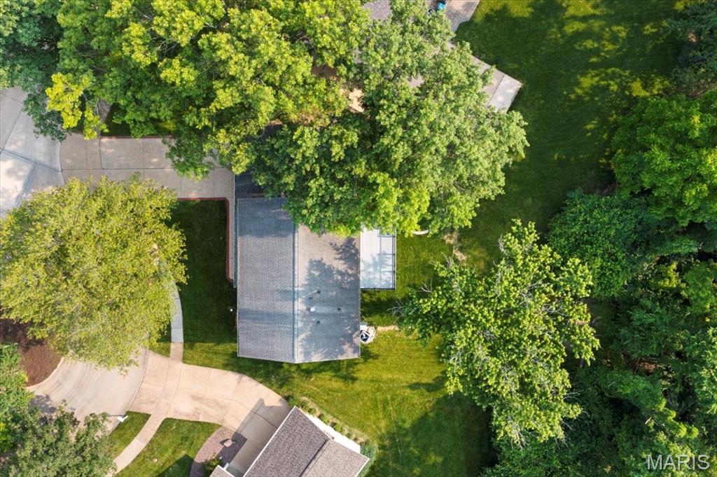 15371 Timber Hill Lane