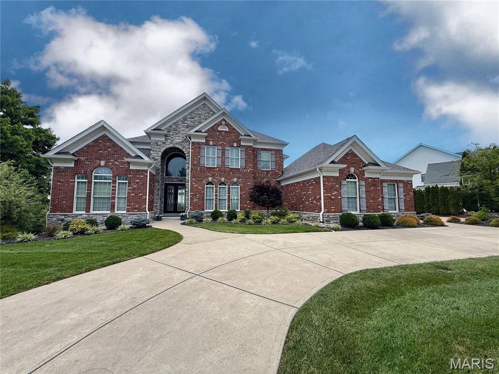 17934 Bonhomme Ridge Court