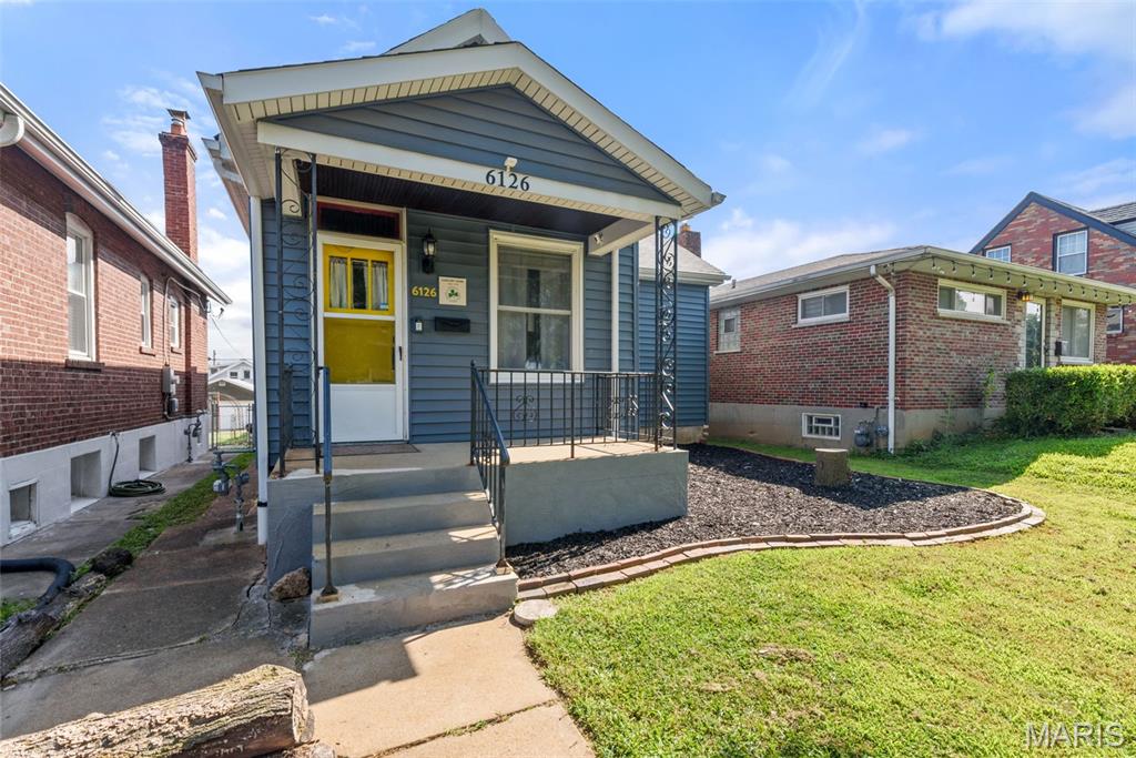 6126 W Park