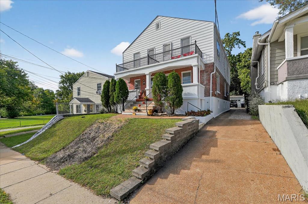 7114 Drury Lane