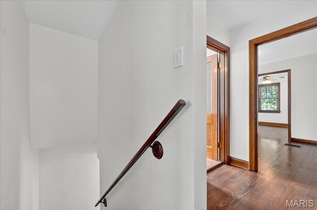 7114 Drury Lane