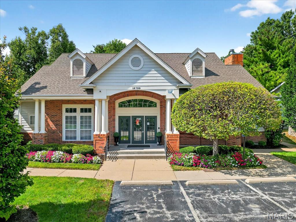 153 Vonbehren Drive