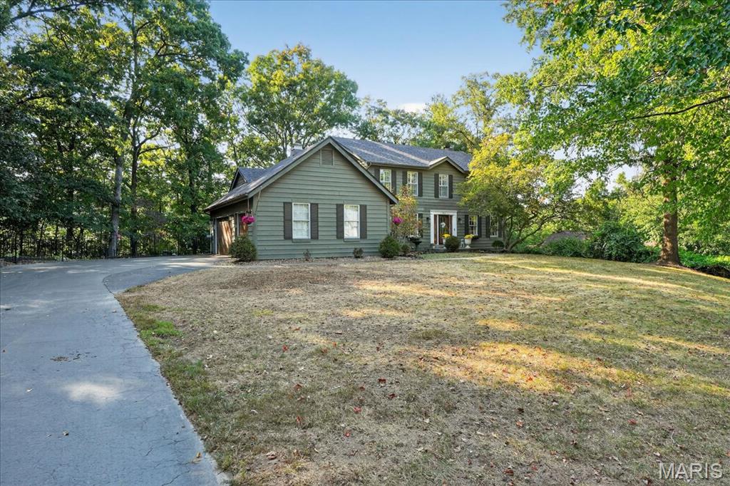 525 Black Canyon Court