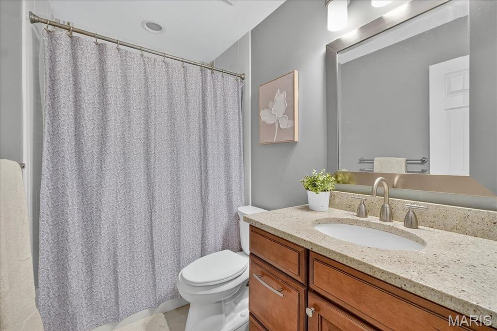 525 Black Canyon Court