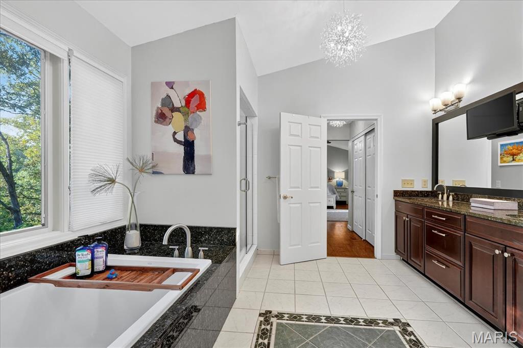 525 Black Canyon Court