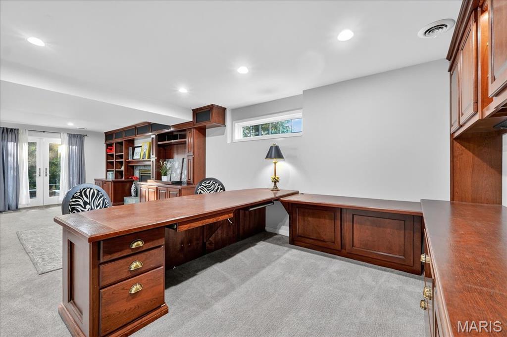 525 Black Canyon Court