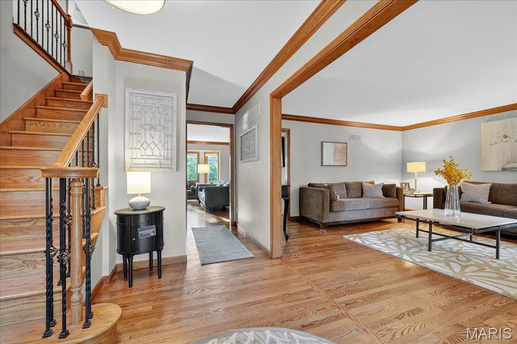 525 Black Canyon Court