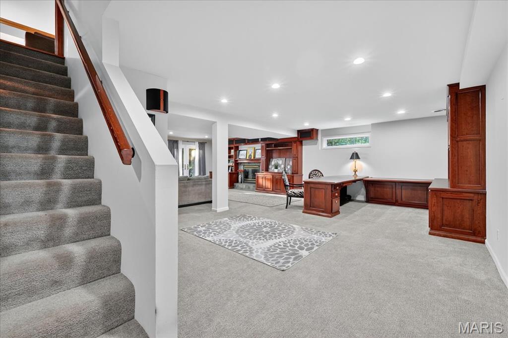 525 Black Canyon Court