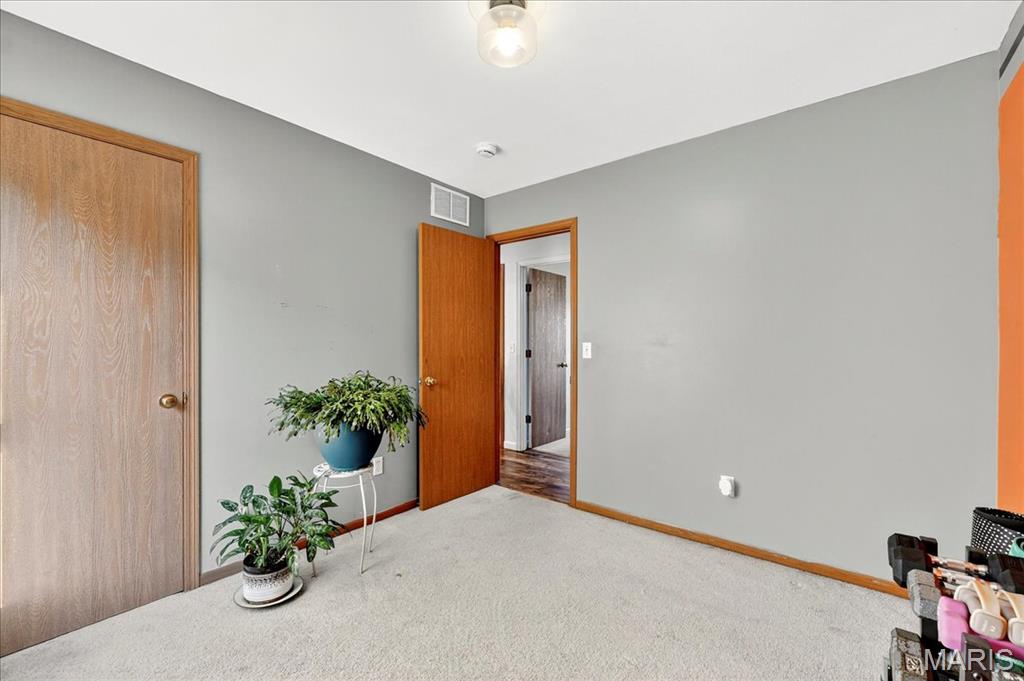 101 Hickory Circle