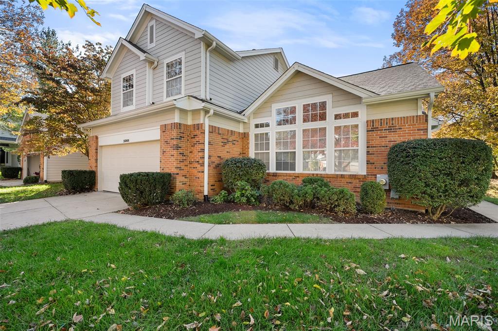 16866 Chesterfield Bluffs Circle