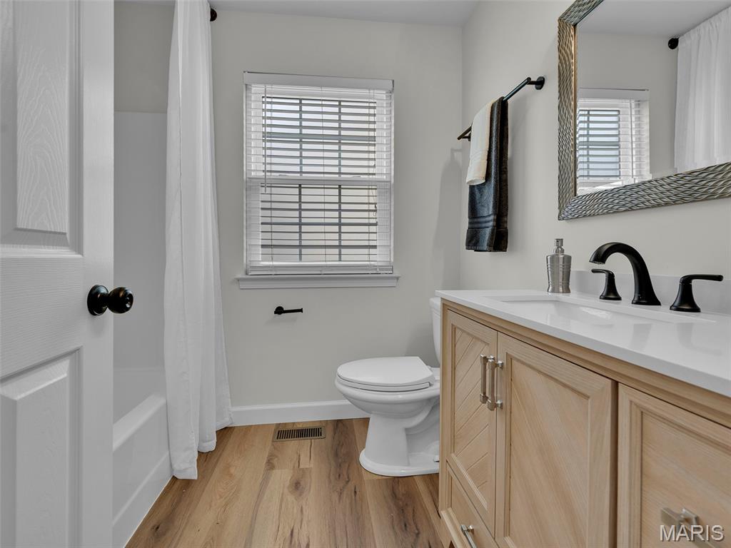 524 Dartmouth Crossing Drive