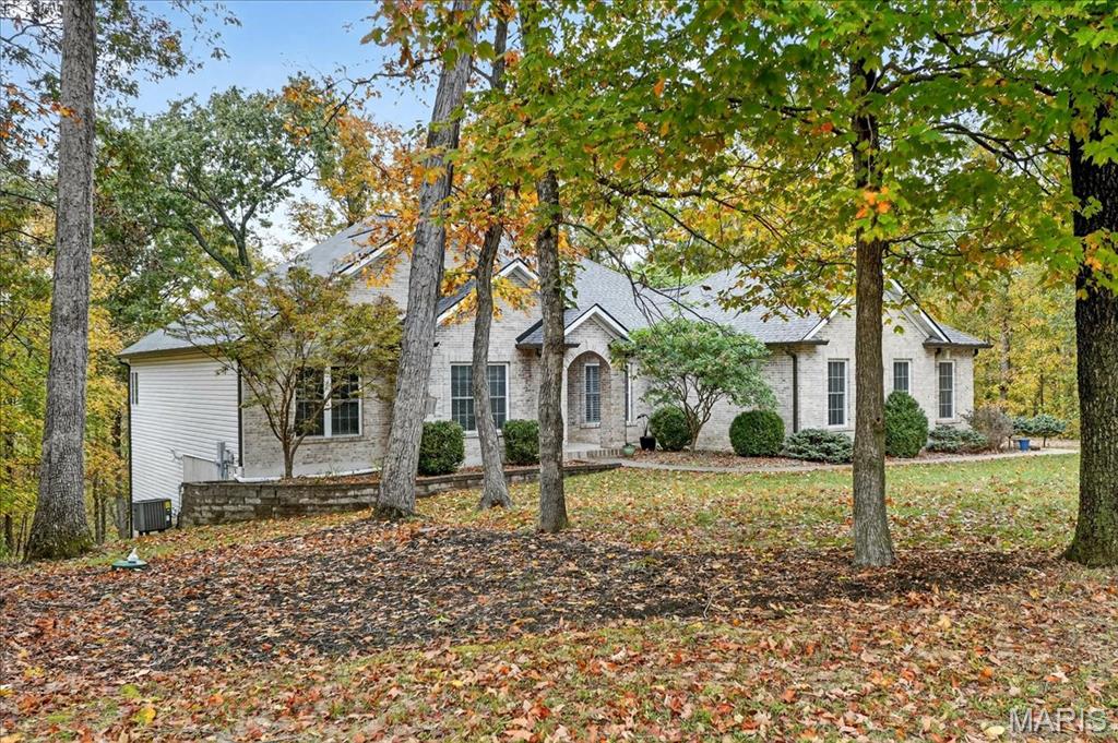 3940 Indian Ridge Lane