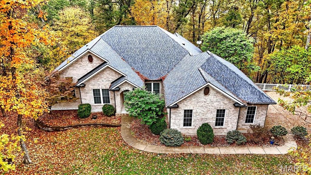 3940 Indian Ridge Lane