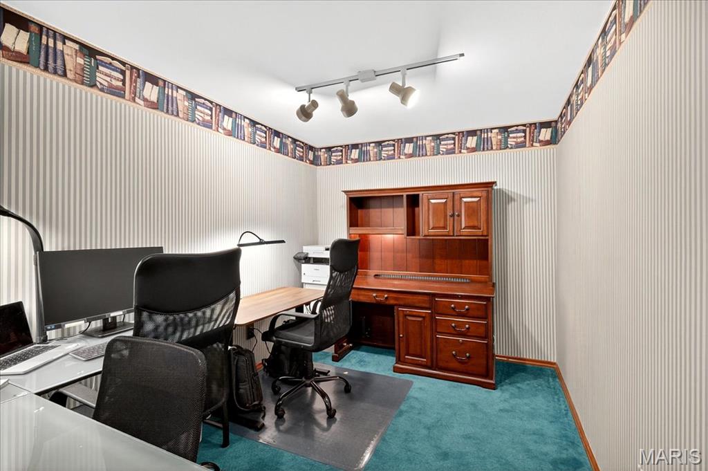 2316 Coventry Farm Court