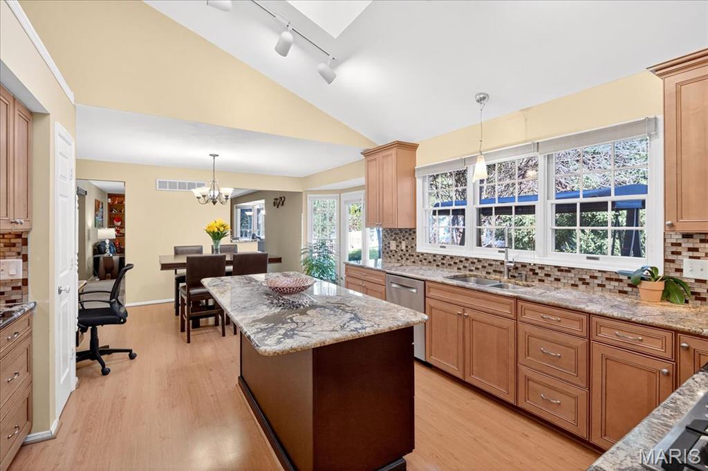 2316 Coventry Farm Court