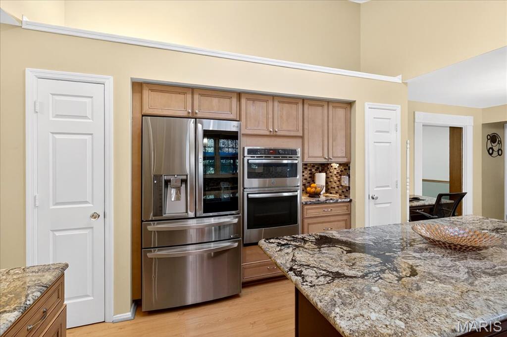 2316 Coventry Farm Court