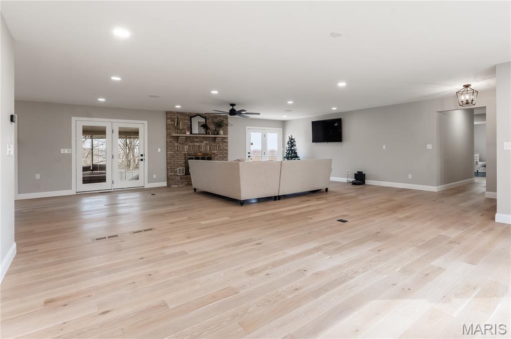 4344 Iron Mountain Bluff