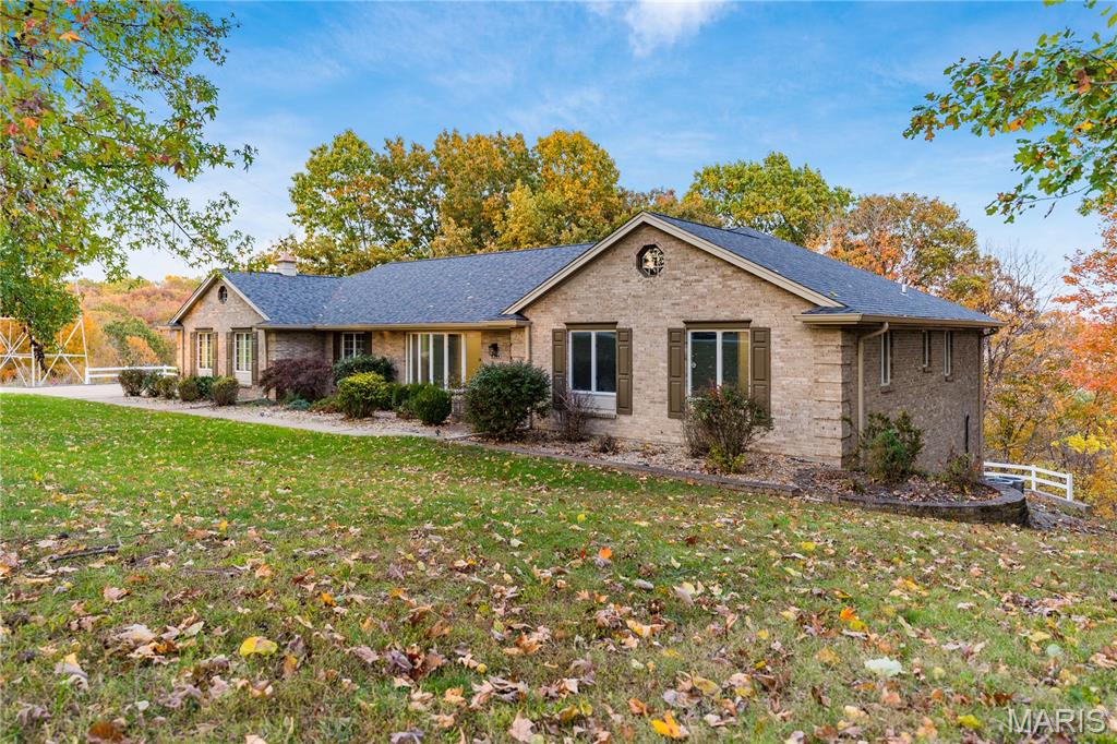 4344 Iron Mountain Bluff