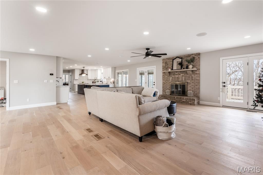 4344 Iron Mountain Bluff