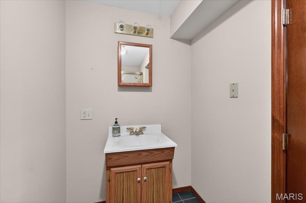 2316 Coventry Farm Court