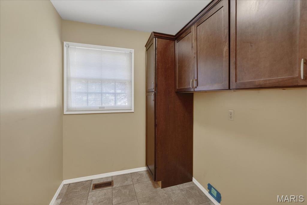 2316 Coventry Farm Court