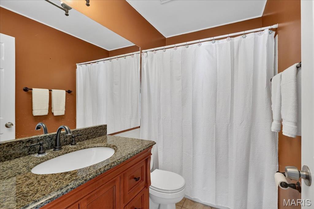 2316 Coventry Farm Court