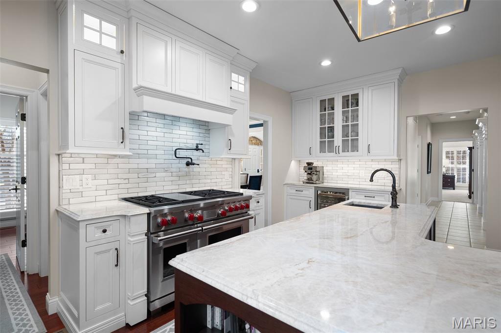 1103 Bonhomme Bluff Ct. Court