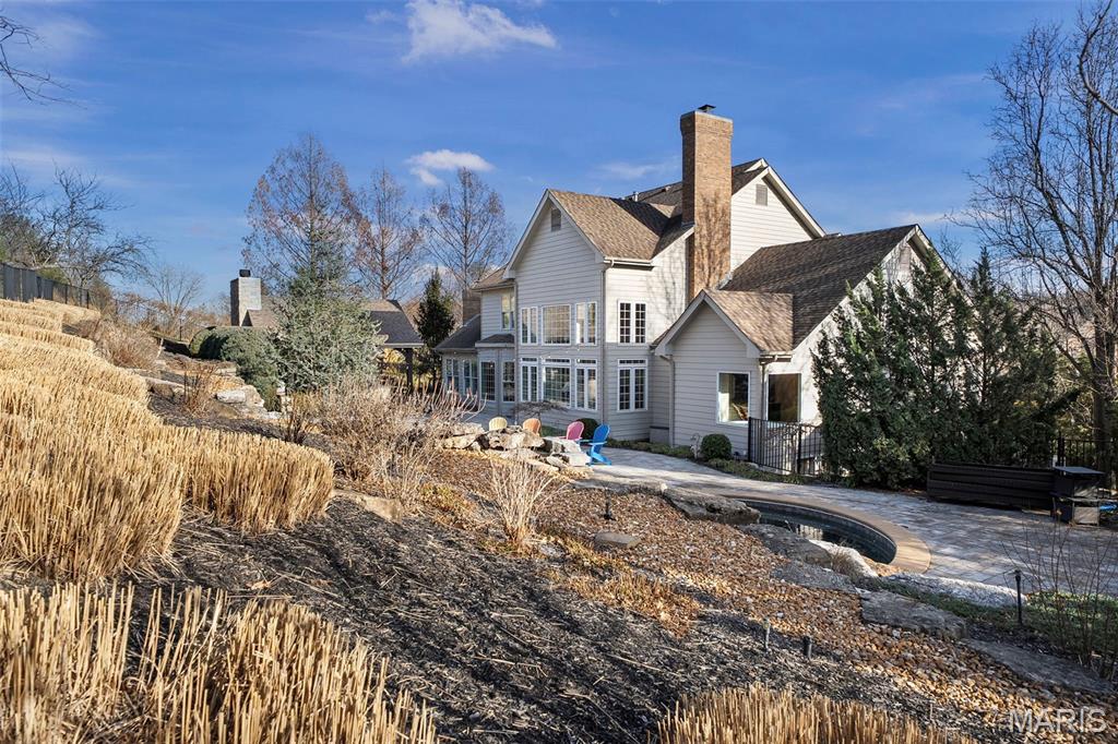 1103 Bonhomme Bluff Ct. Court