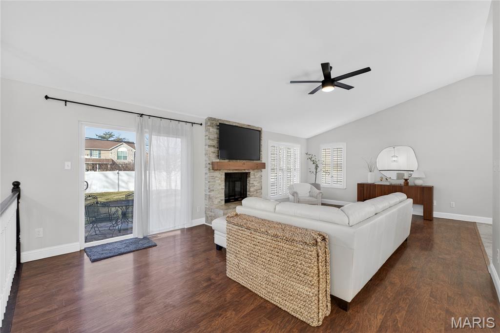 2549 Westglen Farms Drive