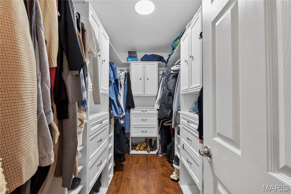 2549 Westglen Farms Drive