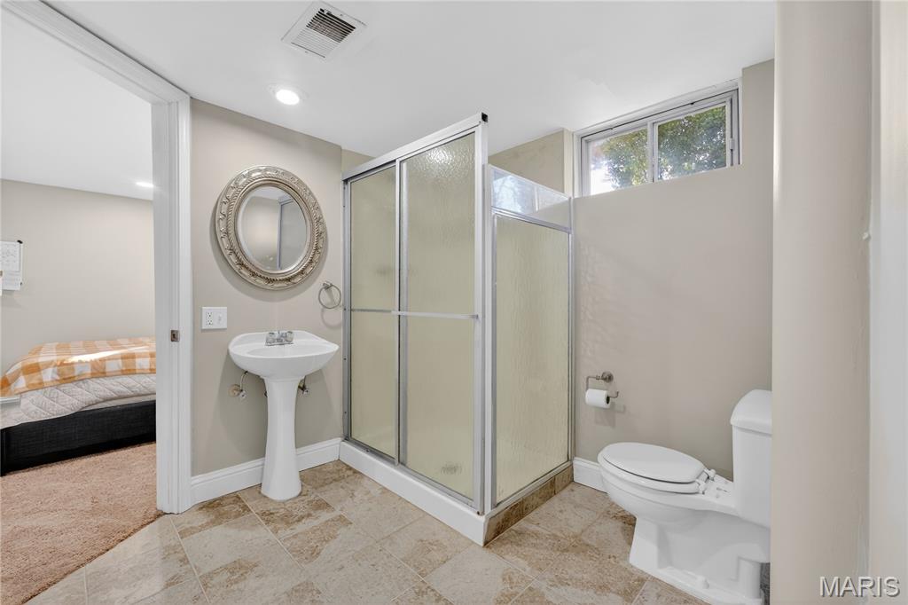 2549 Westglen Farms Drive