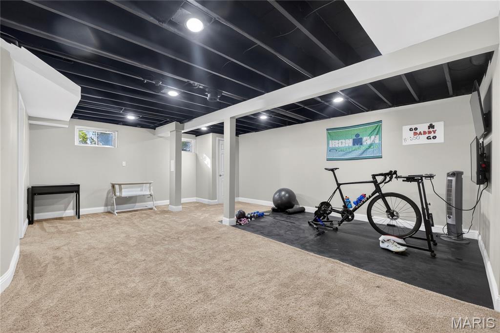 2549 Westglen Farms Drive